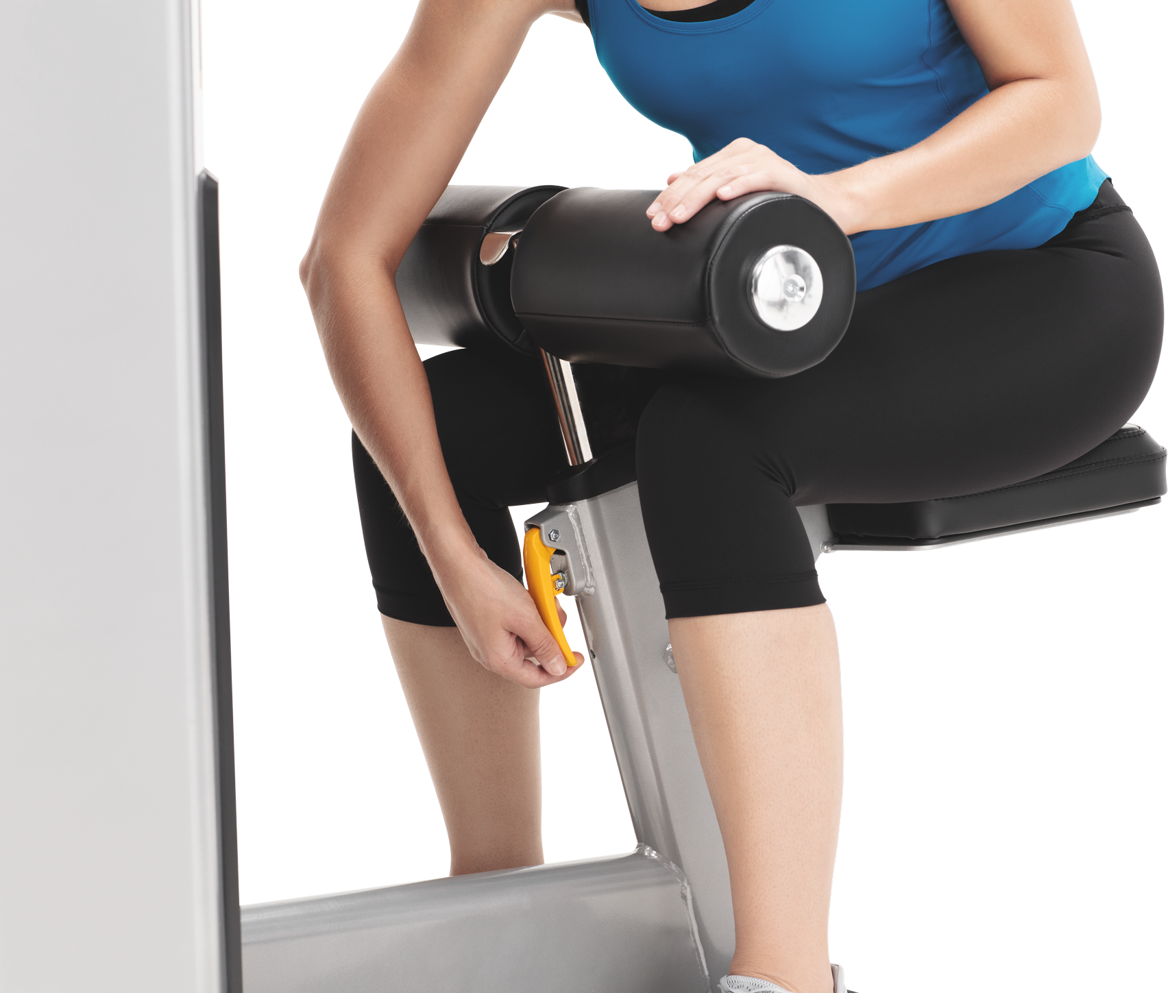 LAT PULLDOWN / HIGH ROW