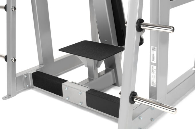 EF216-Confidently-Lift-Heavy-680x449-c.jpg